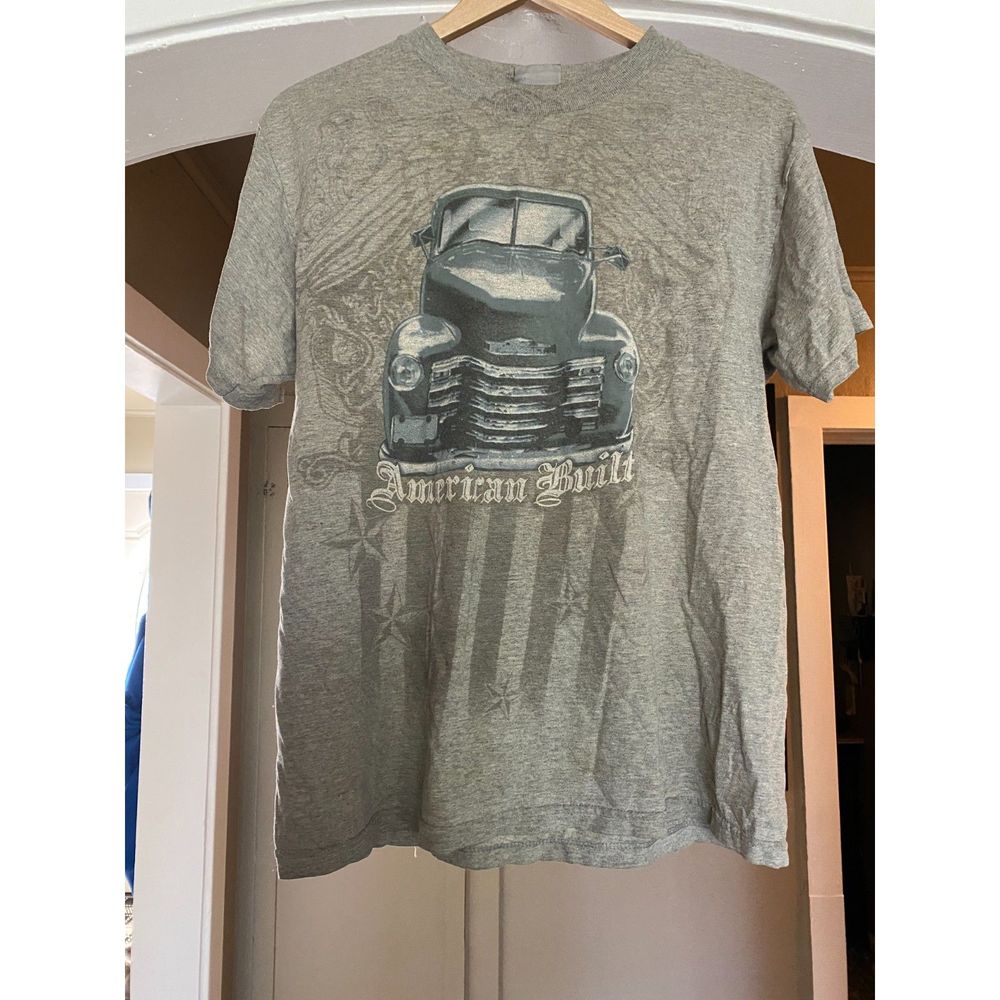 National Heritage M Grey t-shirt